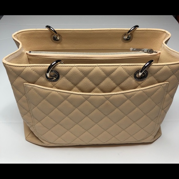 SOLD CHANEL Caviar Grand Shopping Tote SOLD - Picture 6 of 8